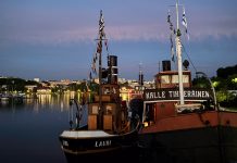 Tärpit höyrylaivakesään 2025 Höyrylaivakesä 2025. Lauri ja Kalle Tihveräinen Lappeenrannan satamassa